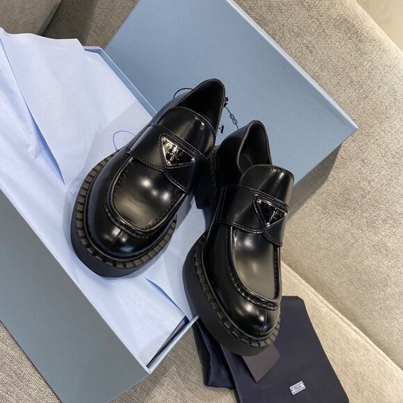 Prada women's casual sports shoes - Picture 4 of 8